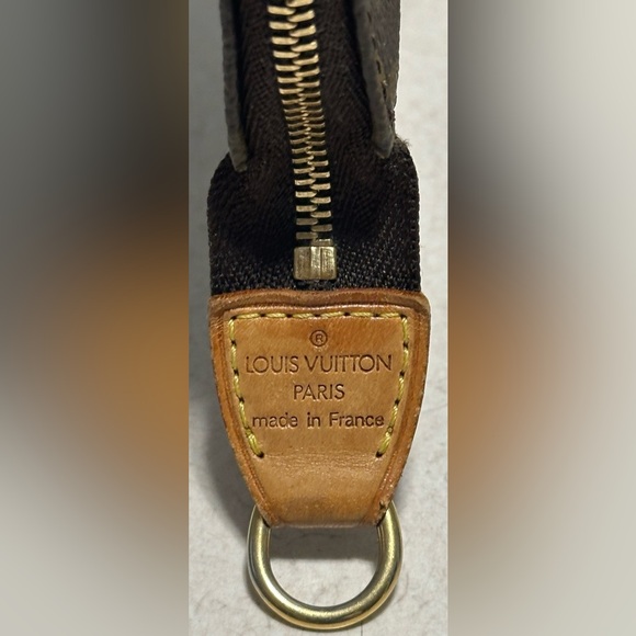 Louis Vuitton Pochette Accessoires Bag Monogram Canvas - Picture 13 of 14